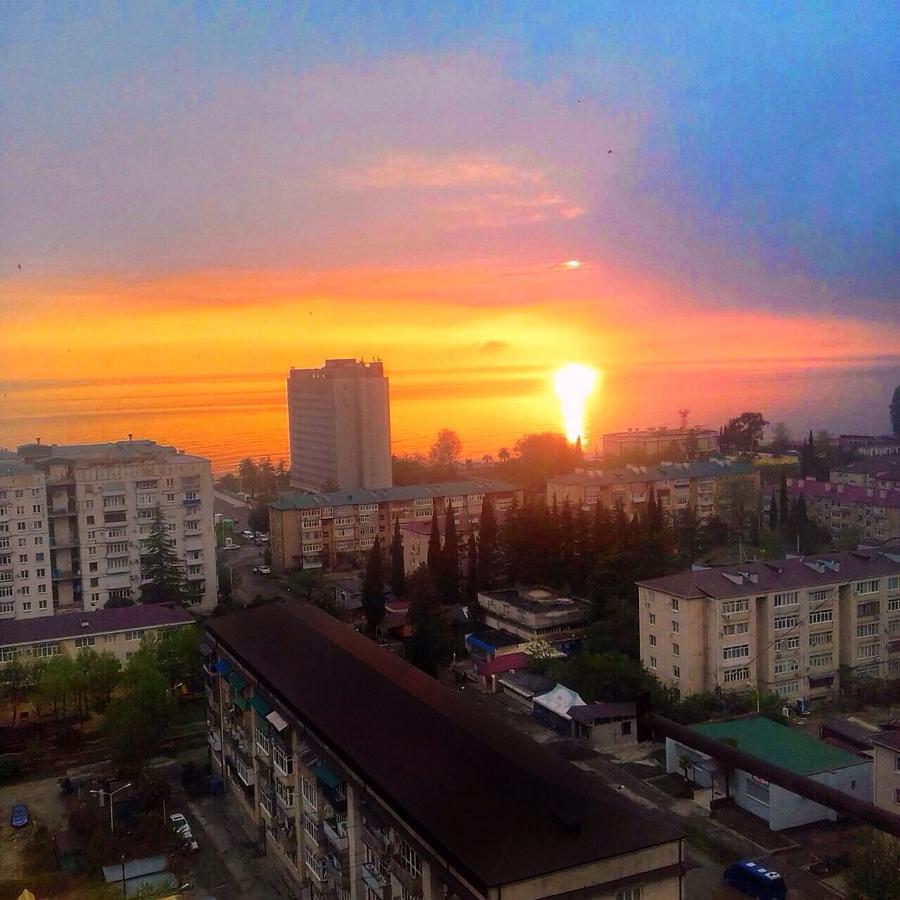 Гагринское Гнездышко Gagra Exterior foto